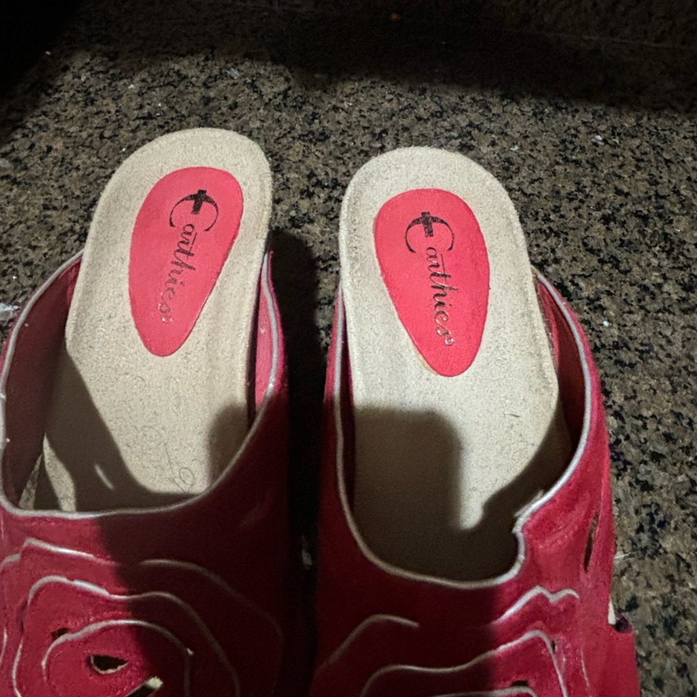 Earthies platform Red sandals - Picture 4 of 8